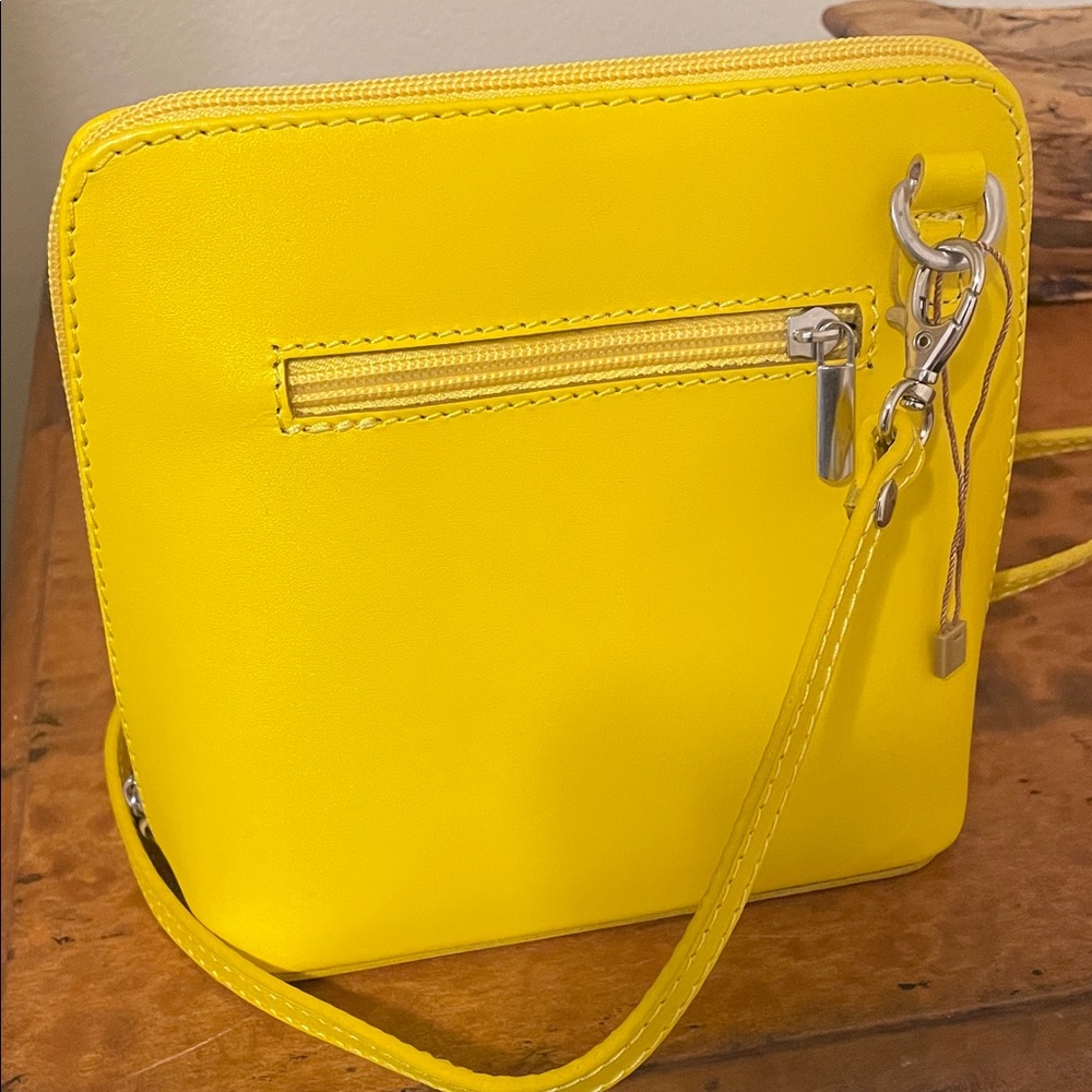 Vera Pelle Italian Leather Cross Body Purse